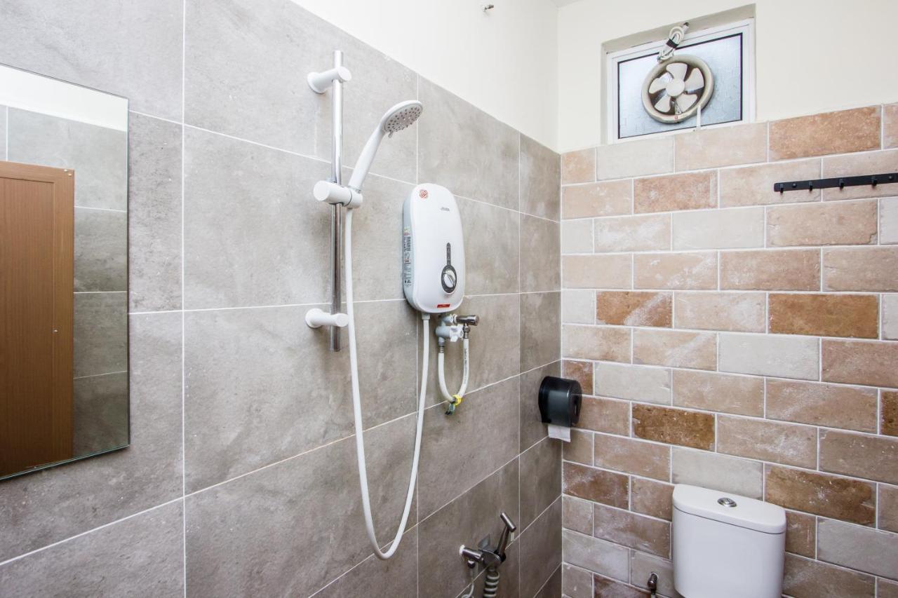 Surprised Homestay Butterworth Εξωτερικό φωτογραφία